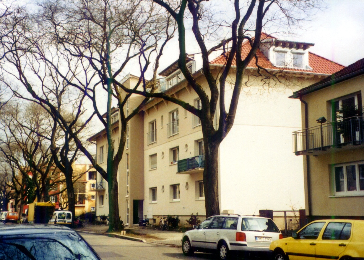 Türkenlouisstraße 24